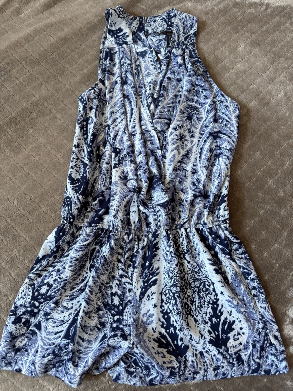 BCBGMaxAzria Blue and Navy Marble-Print Top